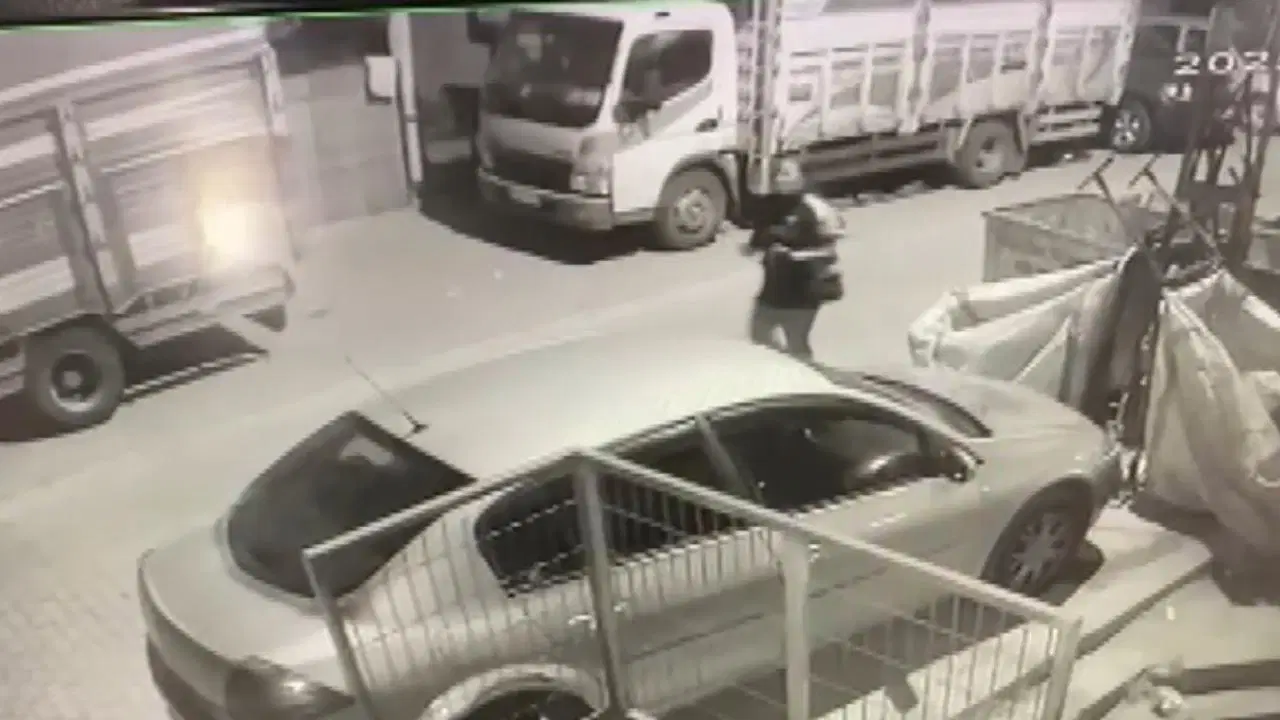 İş insanına dehşeti yaşattılar: Kurşun yağdırıp mini etekle kaçtı!