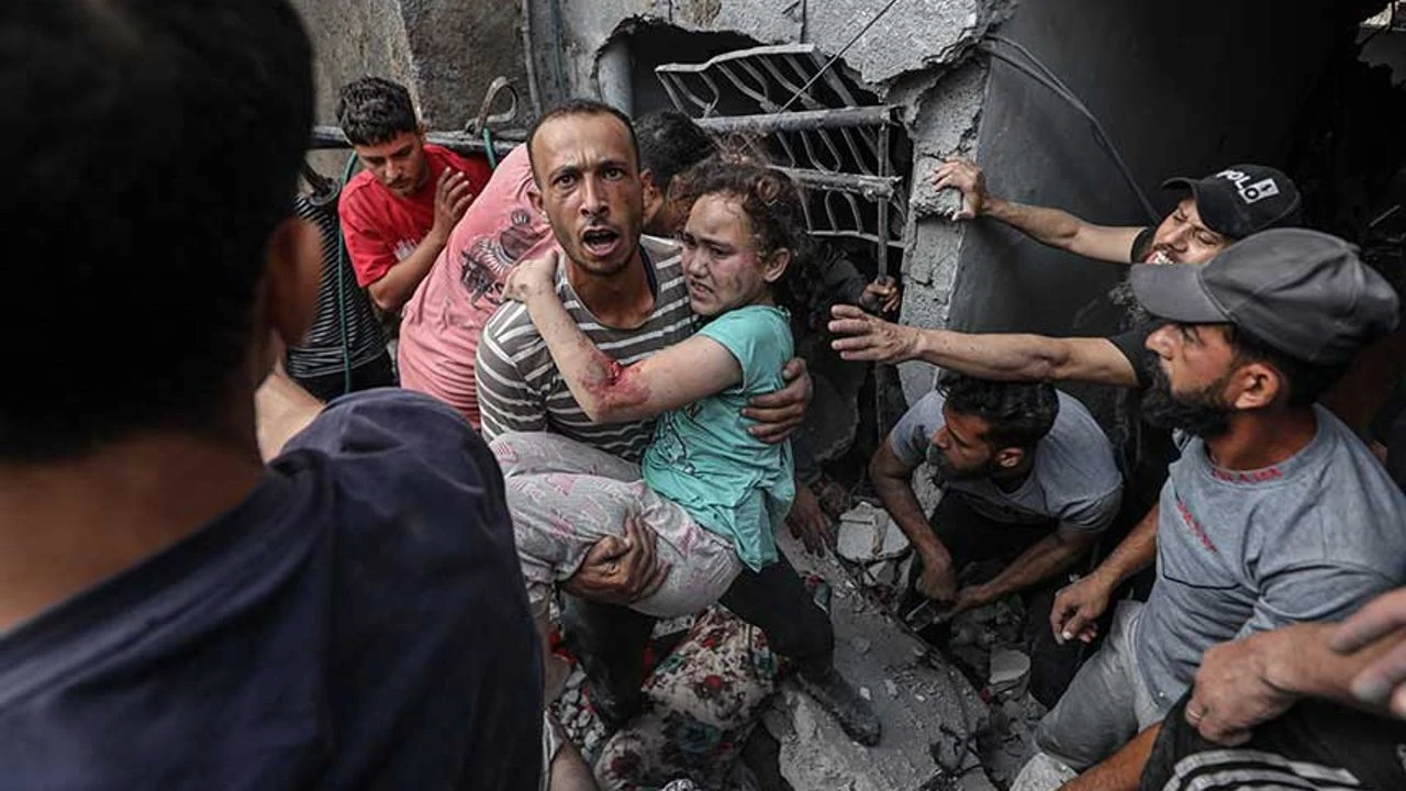 İsrail Gazze'yi tüm gece bombaladı! En az 106 ölü