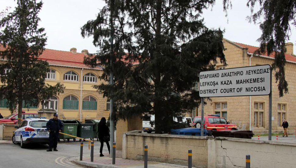 Macar emlakçılara verilen mahkûmiyet kararı, Rum basınında geniş yer buldu