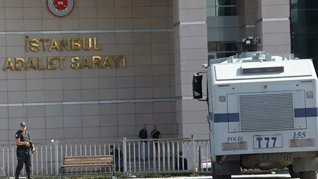 Son dakika... İBB Başkanı Ekrem İmamoğlu'nun tutukluluğunun devamına karar verildi!
